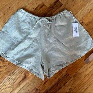 NWOT Reformation Zoey Linen Shorts - Sage Green